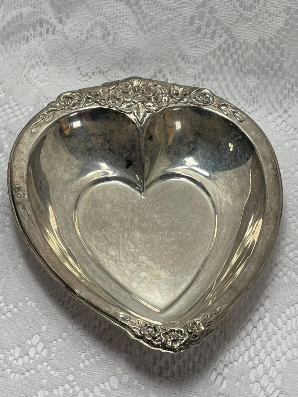 Vintage Laurel Mist 648 Silver Heart Shaped Candy Dish 7.25